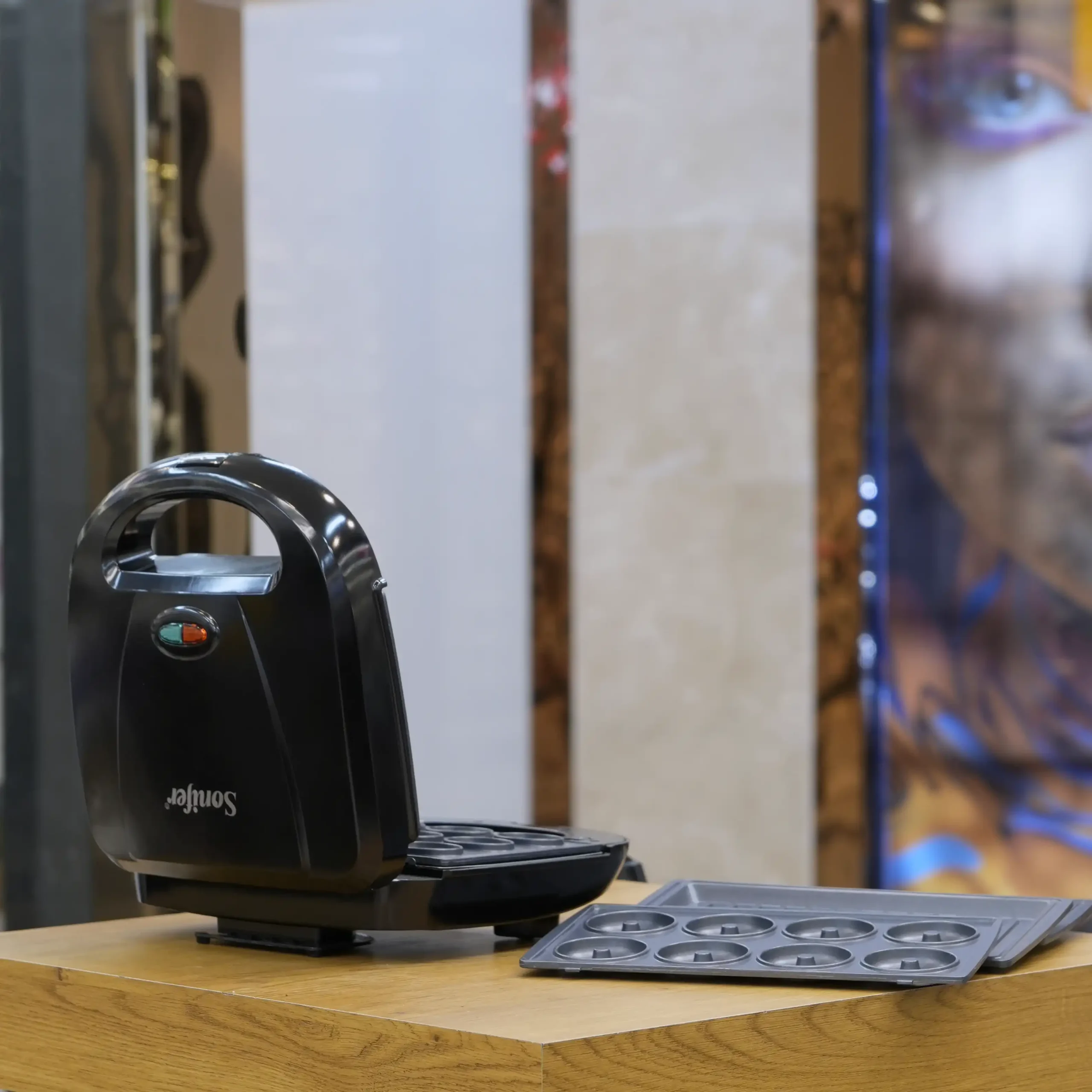 ساندویچ ساز سونیفر مدل SF-6150
